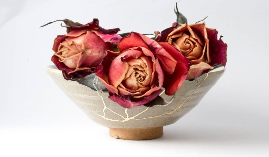 “The Rose Trilogy”: il nuovo libro di Maria&nbsp;Tedeschi